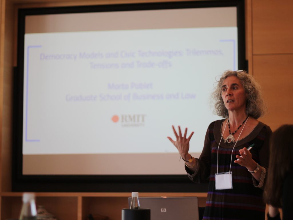 Marta Poblet speaks at the CrowdLaw conference in Bellagio